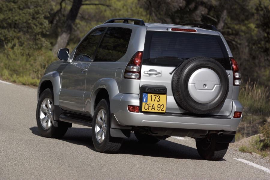  Toyota Land Cruiser 2003 года  (фото 128 из 192)